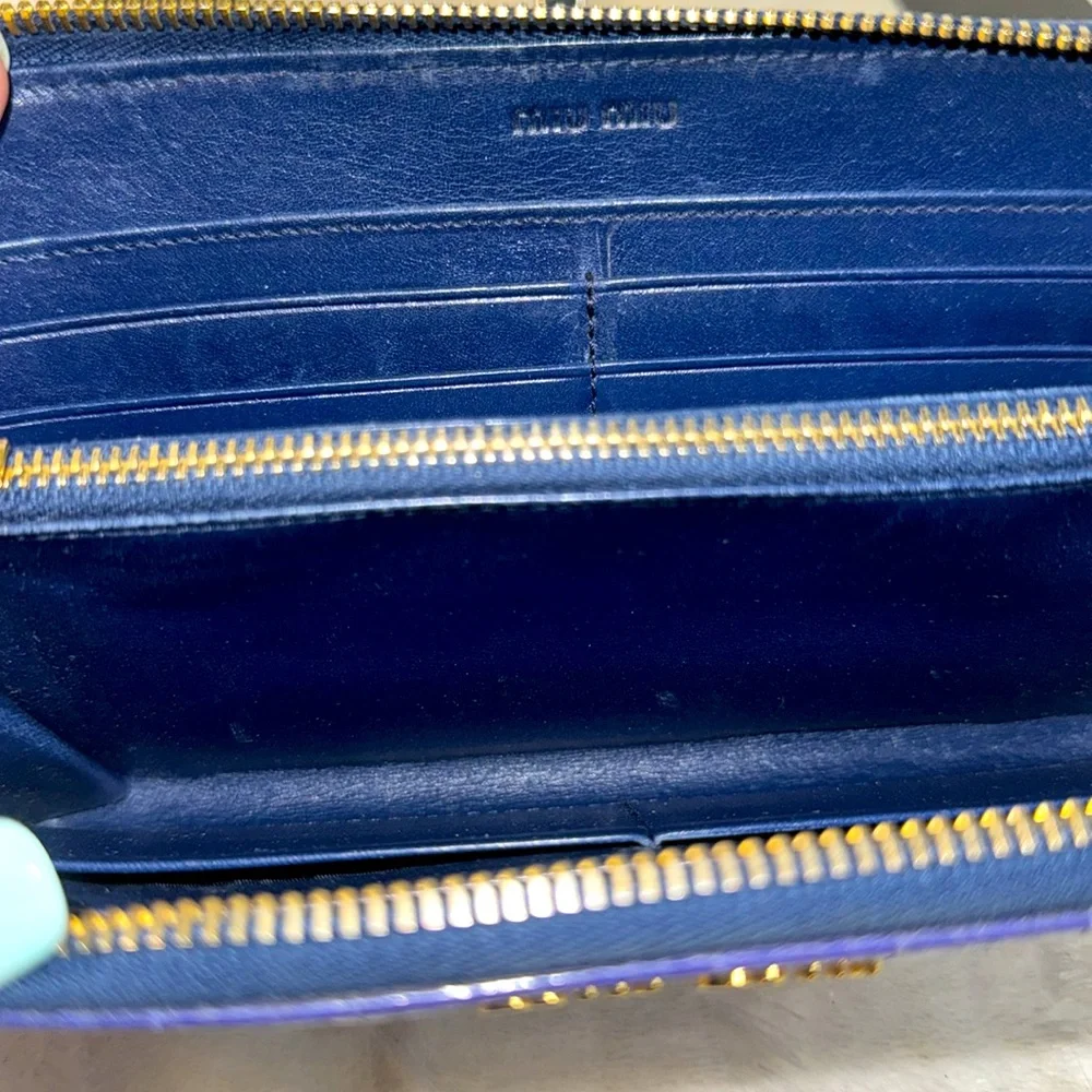 Miu Miu Croc Embossed Leather Zip Around Continental Wallet with COA - Picture 9 of 13